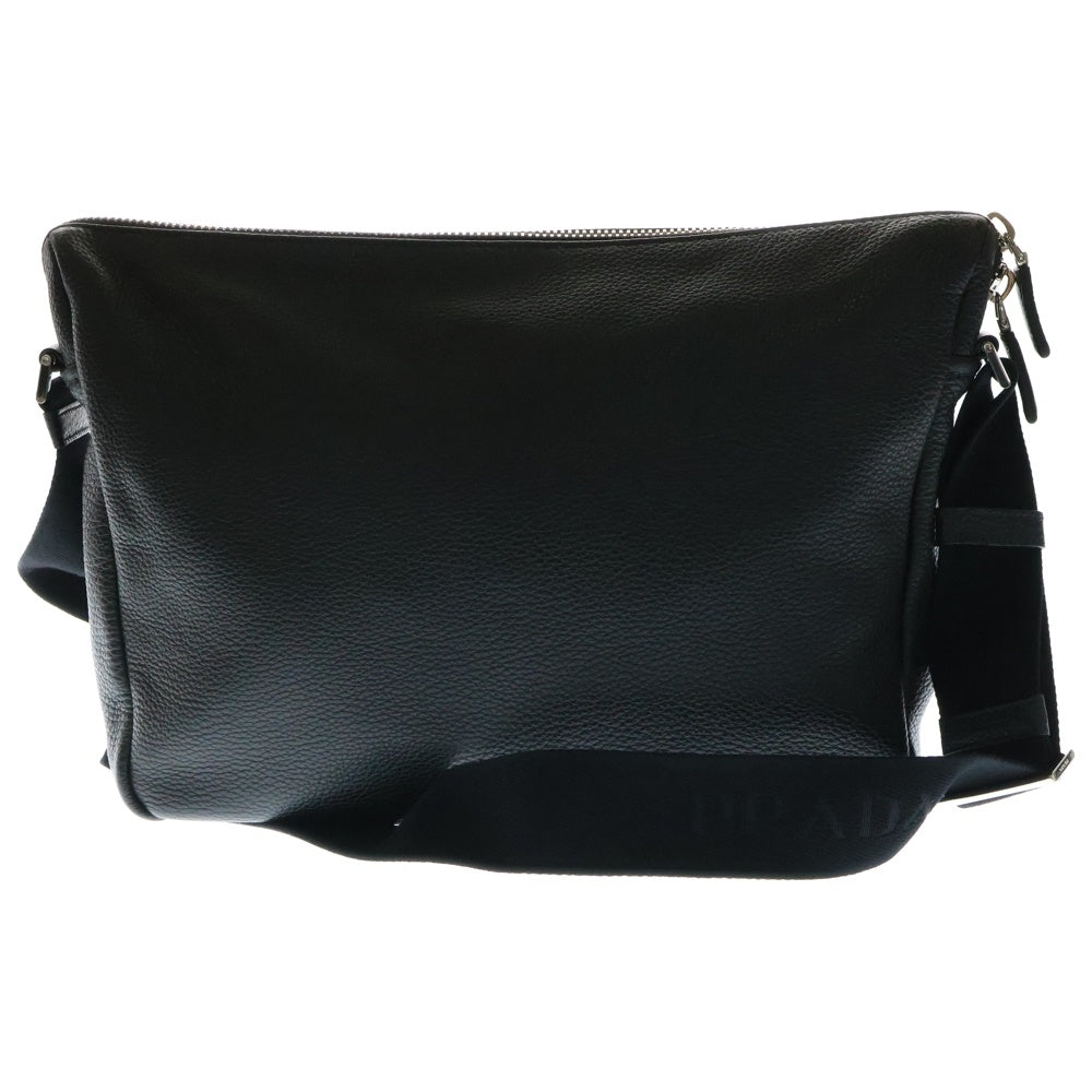 PRADA(プラダ) ヴィッテロダイノレザー ショルダーバッグ 斜め掛けバッグ ブラック シルバー金具 レザー ロゴ三角プレート 2VH182