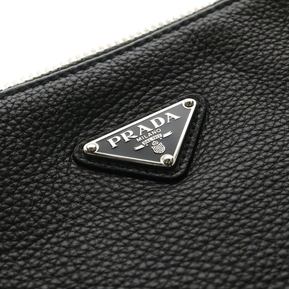 PRADA(プラダ) ヴィッテロダイノレザー ショルダーバッグ 斜め掛けバッグ ブラック シルバー金具 レザー ロゴ三角プレート 2VH182