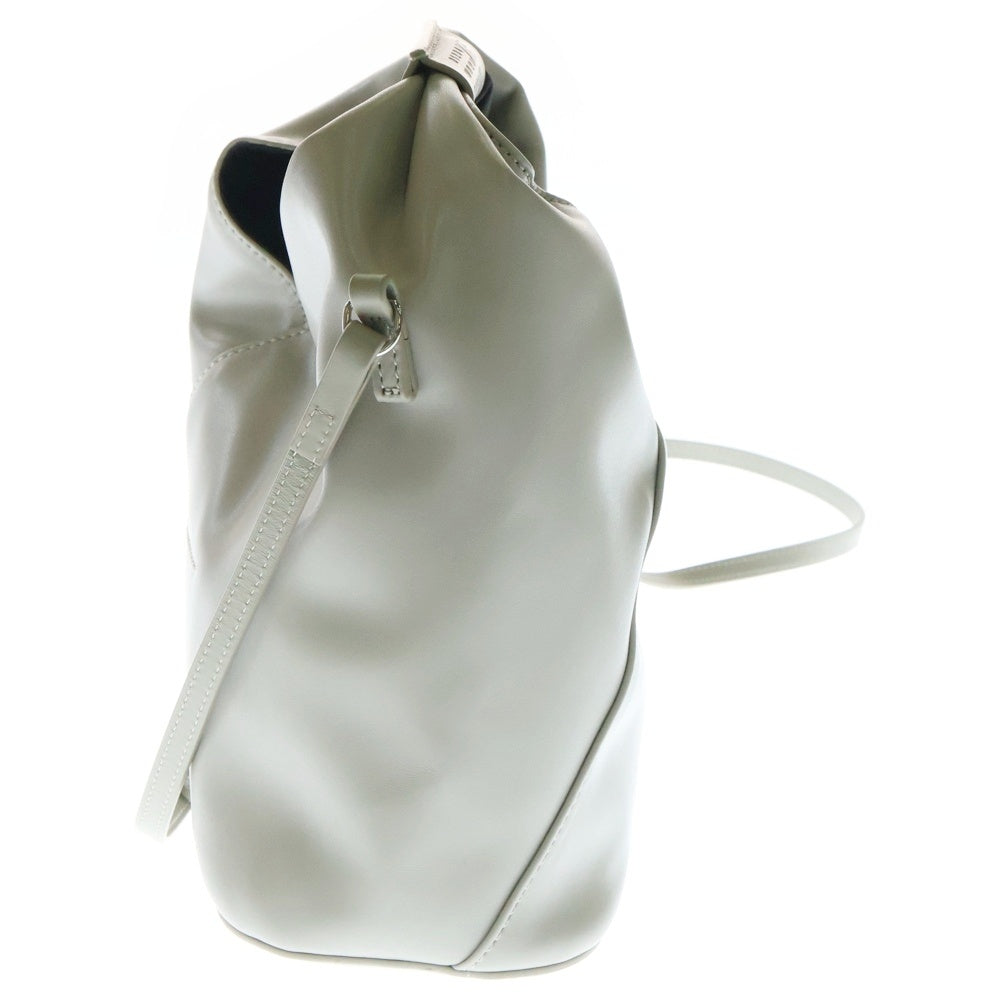Maison Margiela 1(メゾンマルジェラ) ジャパニーズ クラッシック クロスボディバッグ ショルダーバッグ シルバー金具 ライトグレー レザー