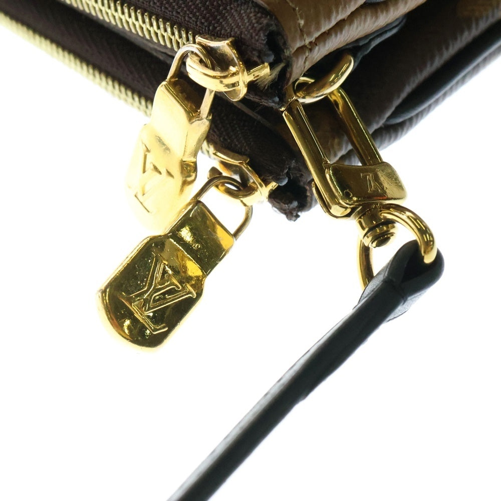 LOUIS VUITTON(ルイヴィトン) モノグラム ジャイアントリバース ポシェット ドゥーブルジップ ショルダーバッグ ブラウン M69203