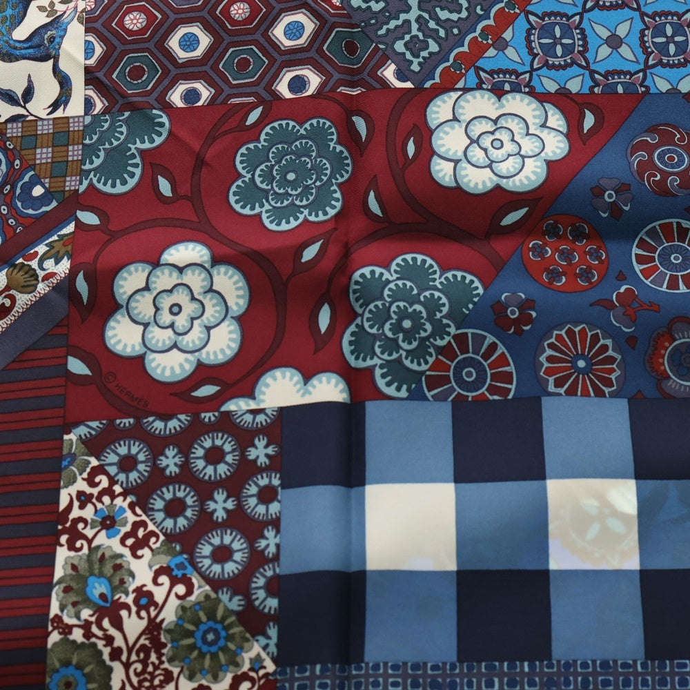 HERMES(エルメス) カレ90 L Art du Sarasa 更紗のアート スカーフ レッド×ブルー シルク