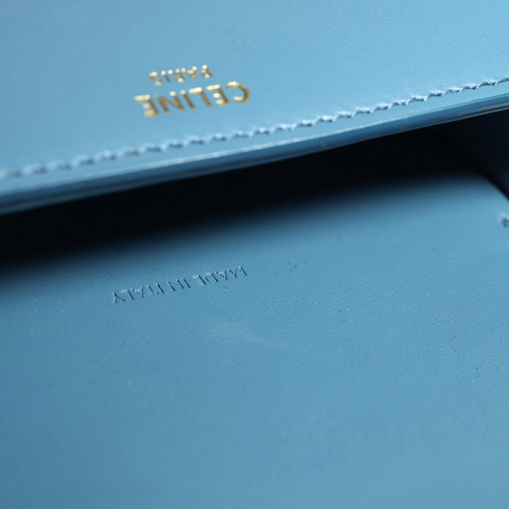 CELINE(セリーヌ) トリオンフ ミニ ブザス ショルダーバッグ ショルダーポシェット ミニバッグ ブルー カーフレザー