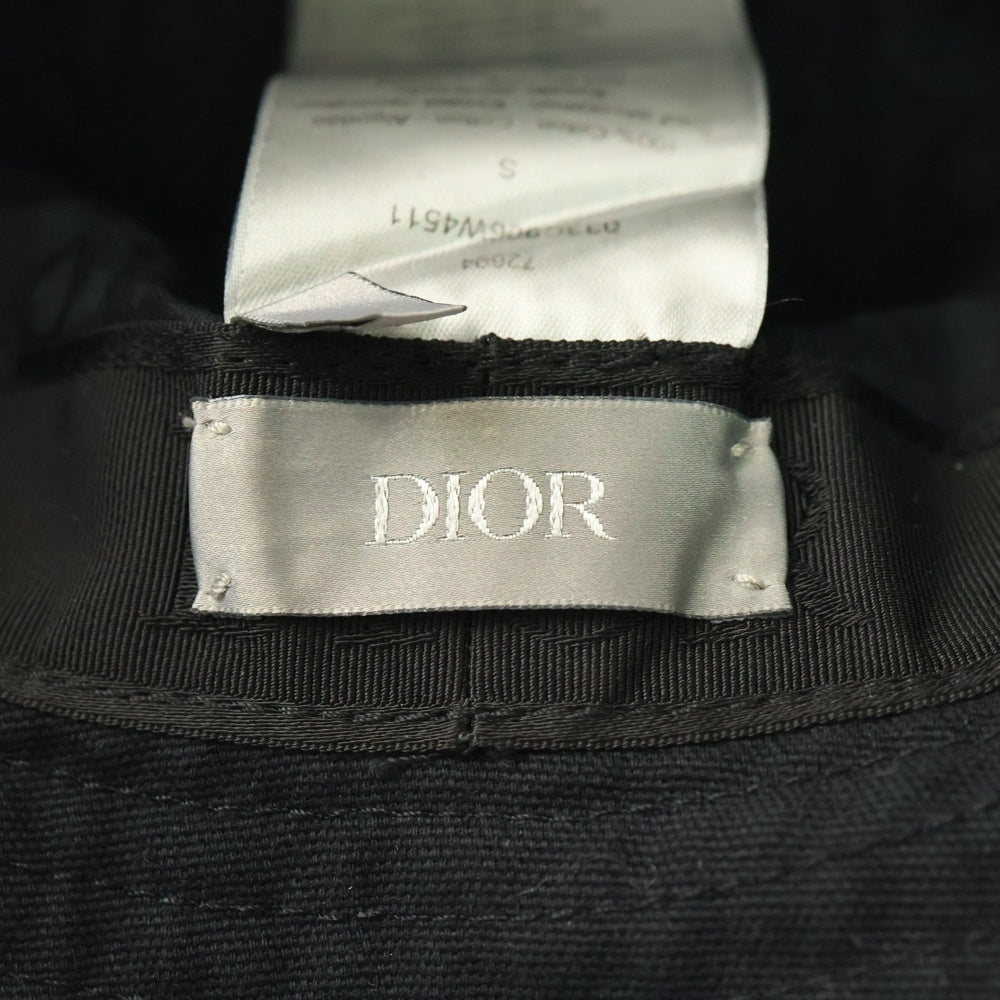 Christian Dior(クリスチャンディオール) ×JACK KEROUAC ジャックケルアック ロゴ バケットハット ブラック 033906W4511