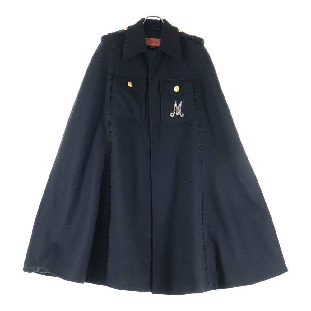 GUCCI(グッチ) DIY オーダー ビジューM刺繍 ゴールドボタン メルトンウール エポーレット ステンカラー ロング ケープ コート ポンチョ ブラック 622510