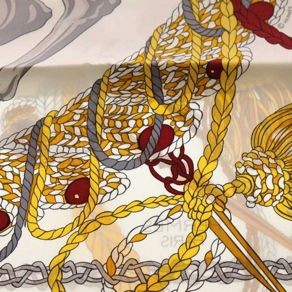 HERMES(エルメス) カレ90 ティンパニ奏者 シルクスカーフ ホワイト×ブラック