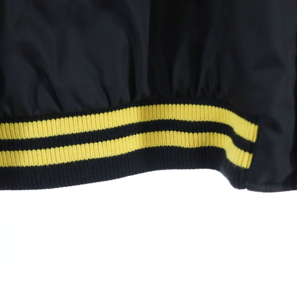PRADA(プラダ) 24AW Re-Nylon ロゴパッチ付ナイロンボンバージャケット ブルゾン ブラック/イエロー SGC725