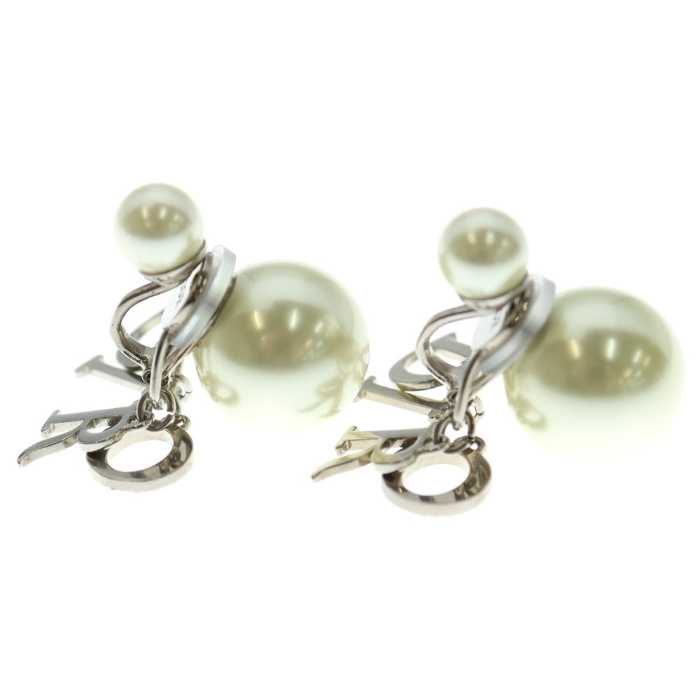 Christian Dior(クリスチャンディオール) パールイヤリング トライバル ロゴラインストーン ホワイト×シルバー