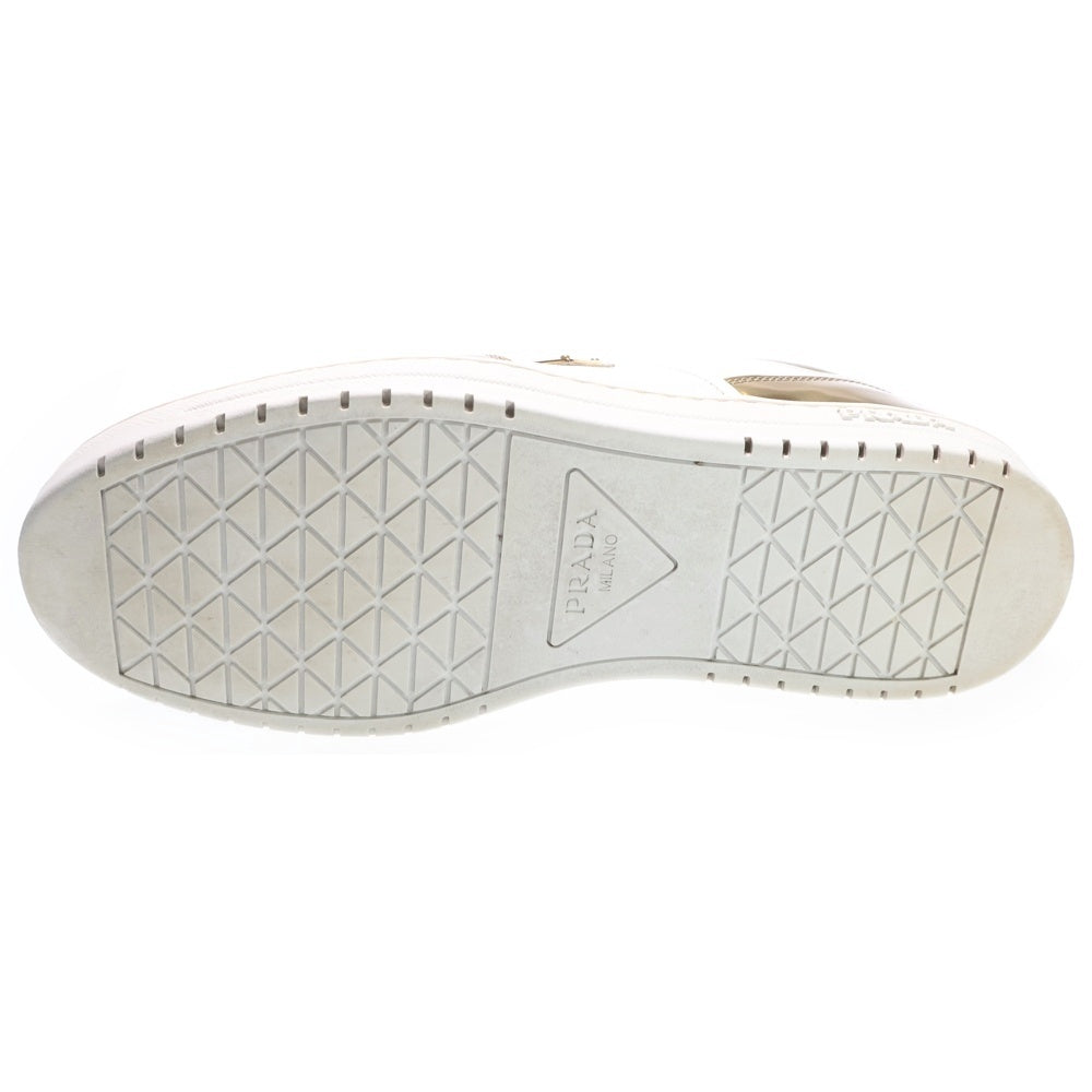 PRADA(プラダ) ダウンタウン トライアングルロゴプレート パテント コンビレザー レースアップ ローカットシューズ スニーカー ゴールド/ホワイト 2EE364