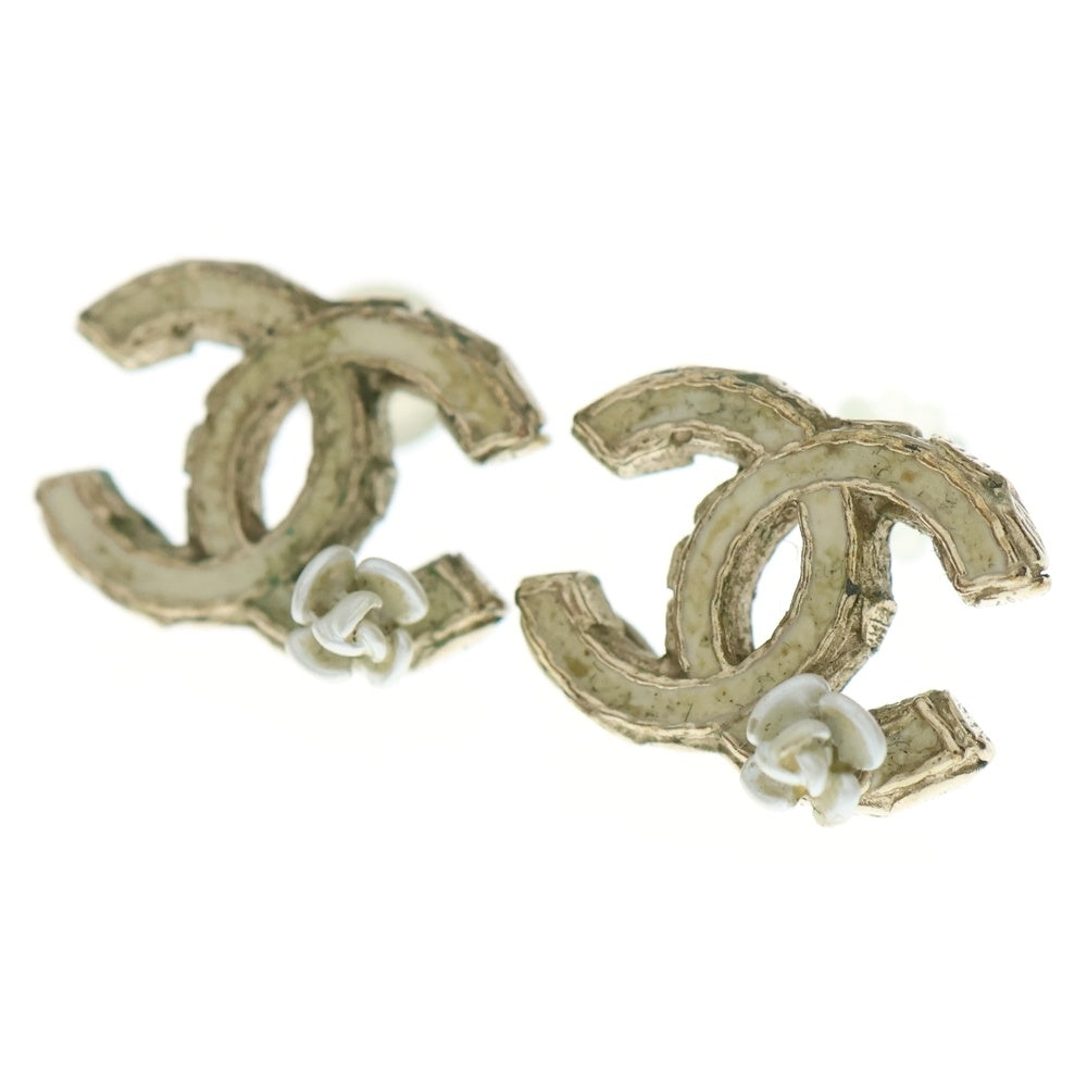 CHANEL(シャネル) ココマーク ピアス カメリア ゴールド×ホワイト