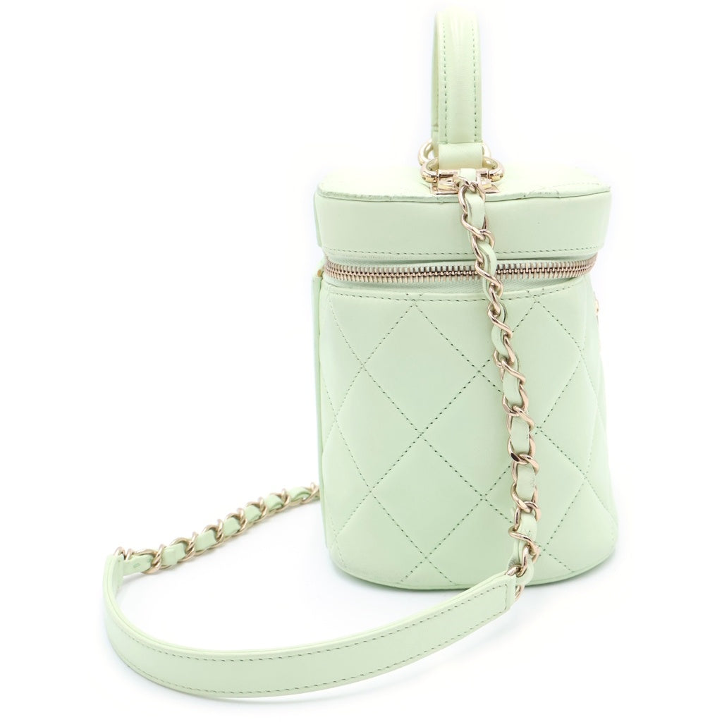 CHANEL(シャネル) マトラッセ バニティ ラムスキン レザー チェーンショルダーバッグ グリーン ゴールド金具 レディース