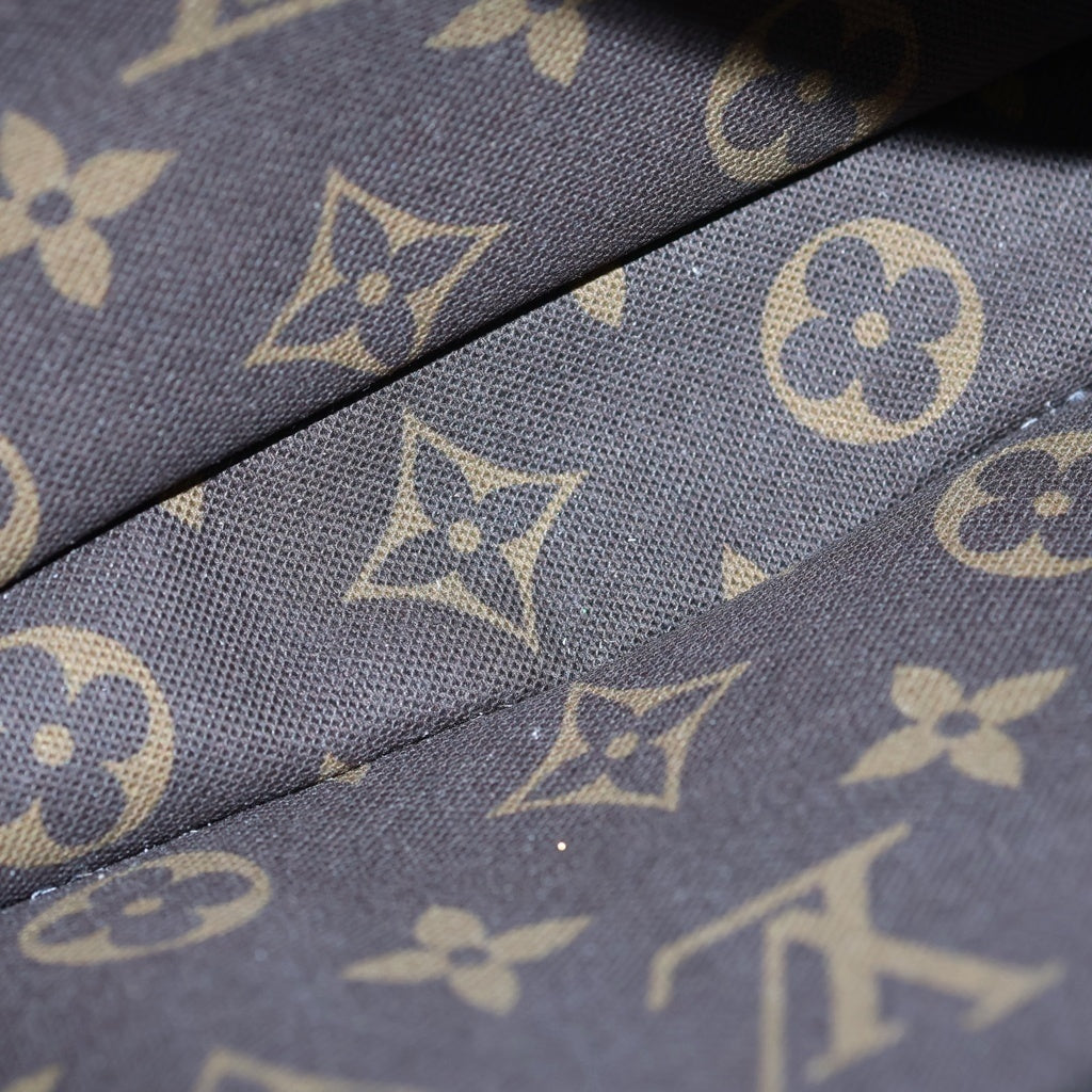 LOUIS VUITTON(ルイヴィトン) モノグラムトーン ナノ アルファ ウェアラブルウォレット PVC レザー ショルダーバッグ ブルー M82801 レディース
