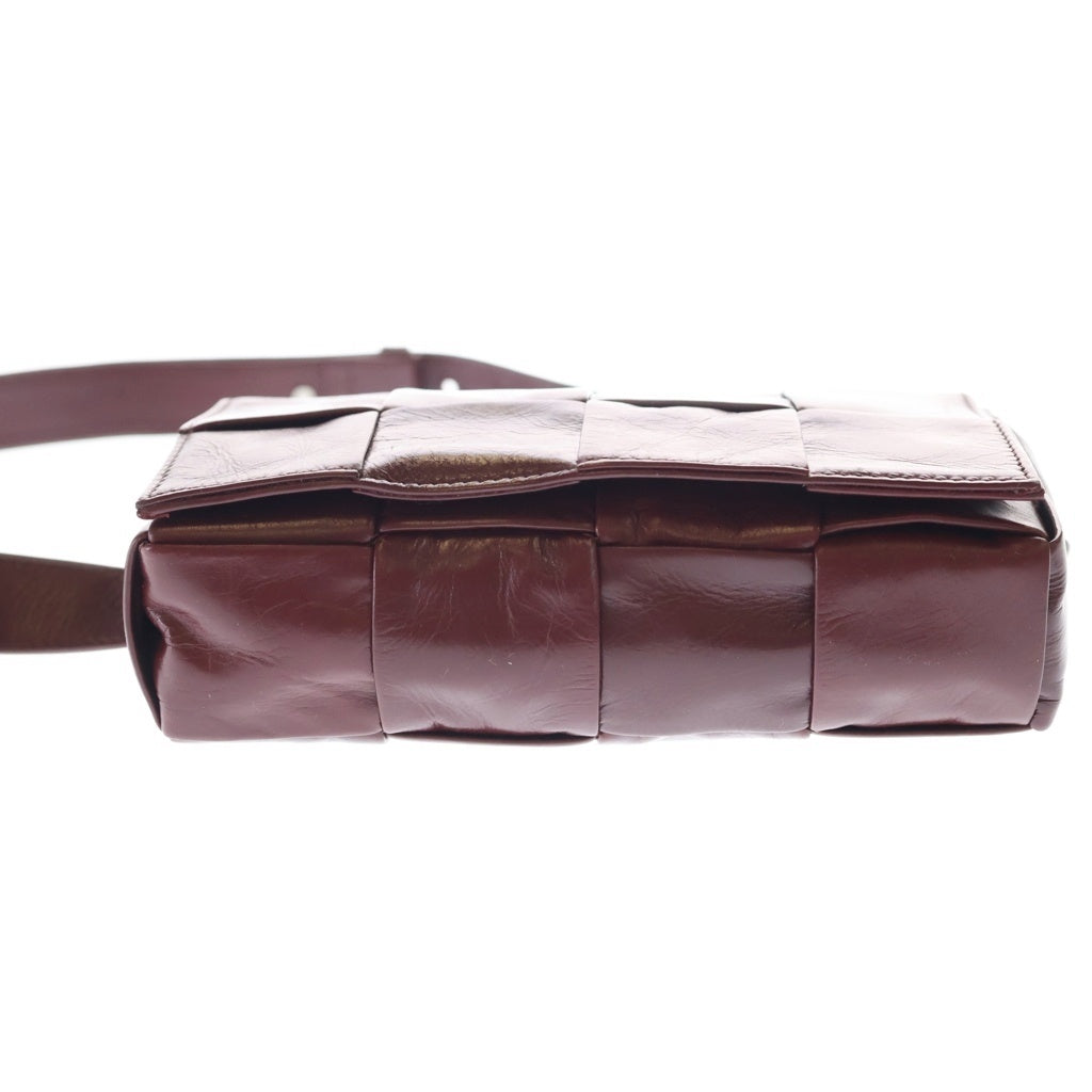 BOTTEGA VENETA(ボッテガヴェネタ) マキシイントレチャート カセット ベルト ショルダーバッグバッグ ラムスキン ボルドー レディース