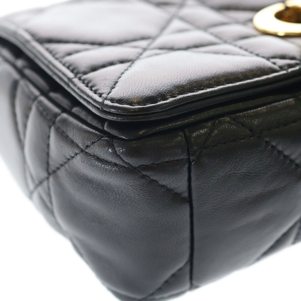 Christian Dior(クリスチャンディオール) カロ ミディアム カナージュ ラムスキン レザー チェーン ショルダーバッグ ゴールド金具 ブラック レディース
