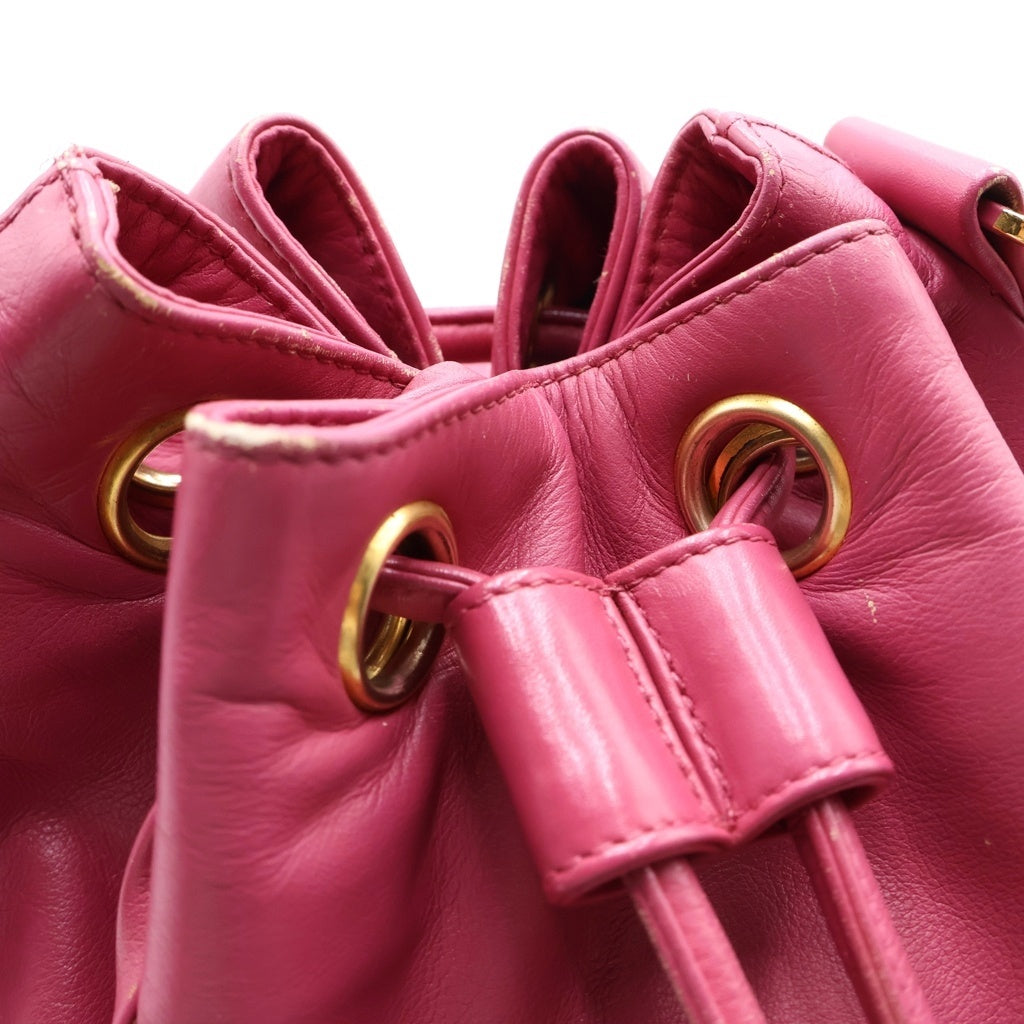 CHANEL(シャネル) トリプルココ 巾着バッグ ショルダーバッグ ピンク レザー ゴールド金具 レディース