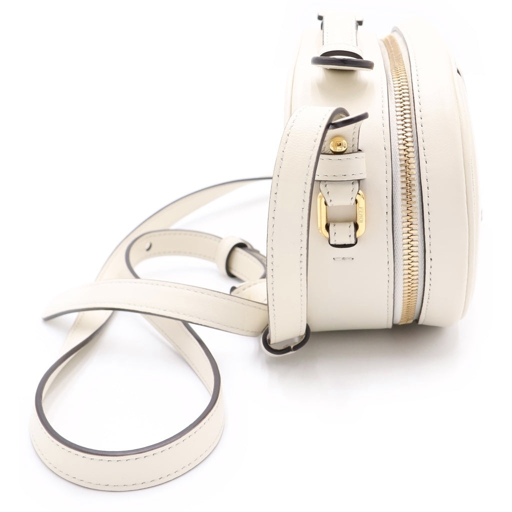 FENDI(フェンディ) オーロック ミニカメラバッグ ショルダーバッグ ホワイト レザー 8BS058 ゴールド金具 レディース