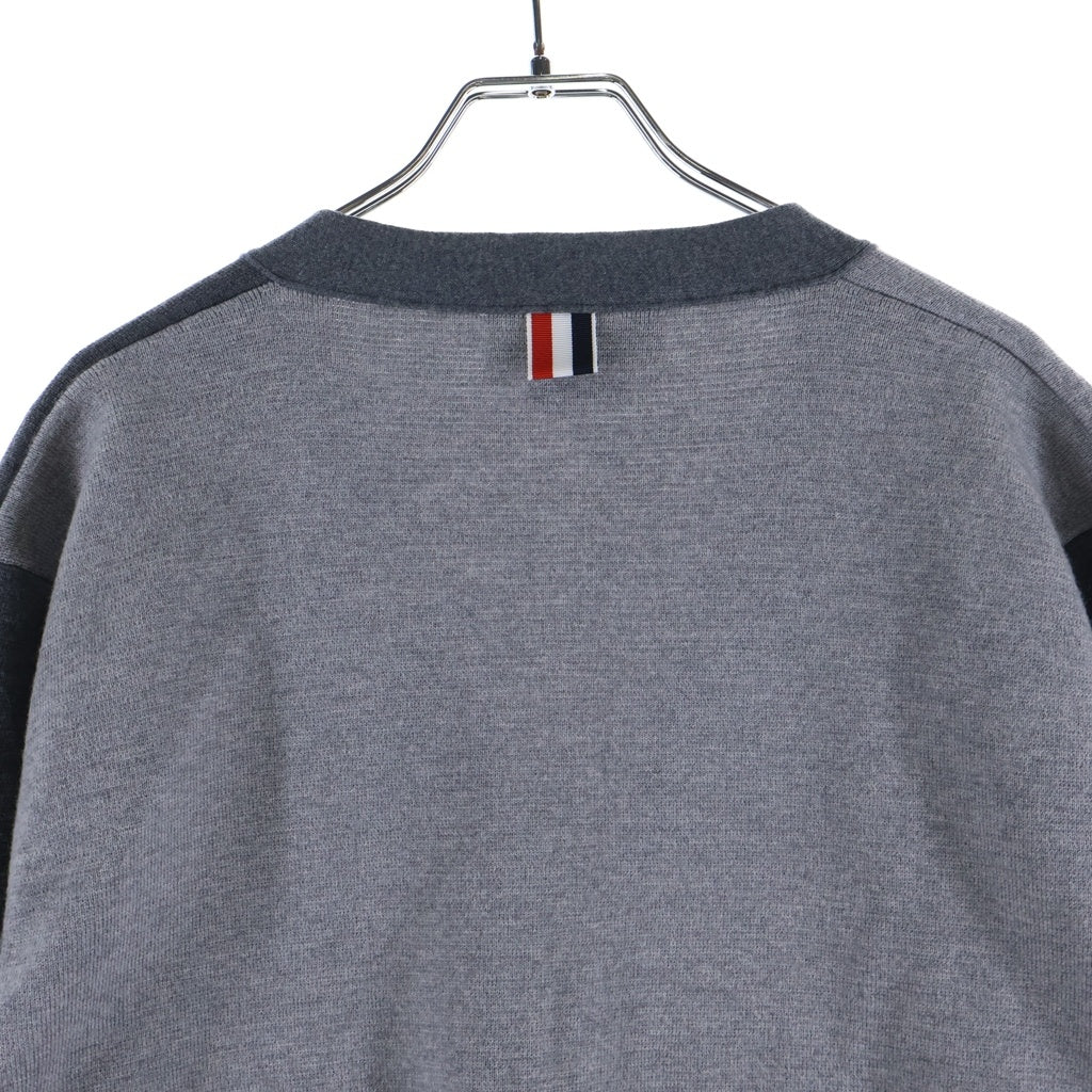 THOM BROWNE(トムブラウン) 4-BAR ミラノステッチ Vネック ニットカーディガン ウール グレー MKC160F-00014-982
