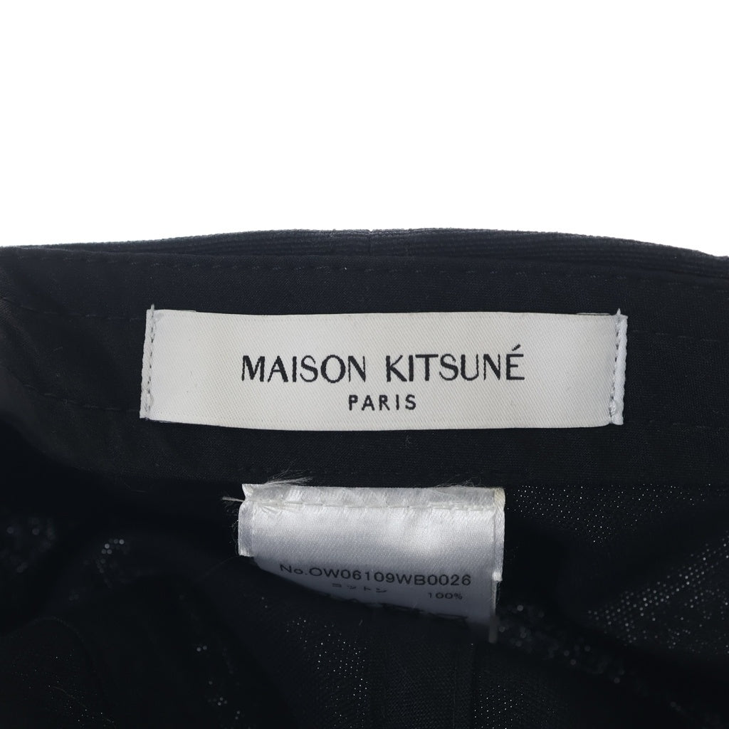 MAISON KITSUNE(メゾンキツネ) ベースボールキャップ 帽子 BABY FOX 6P CAP ベイビーフォックス6Pキャップ コットン ブラック レディース