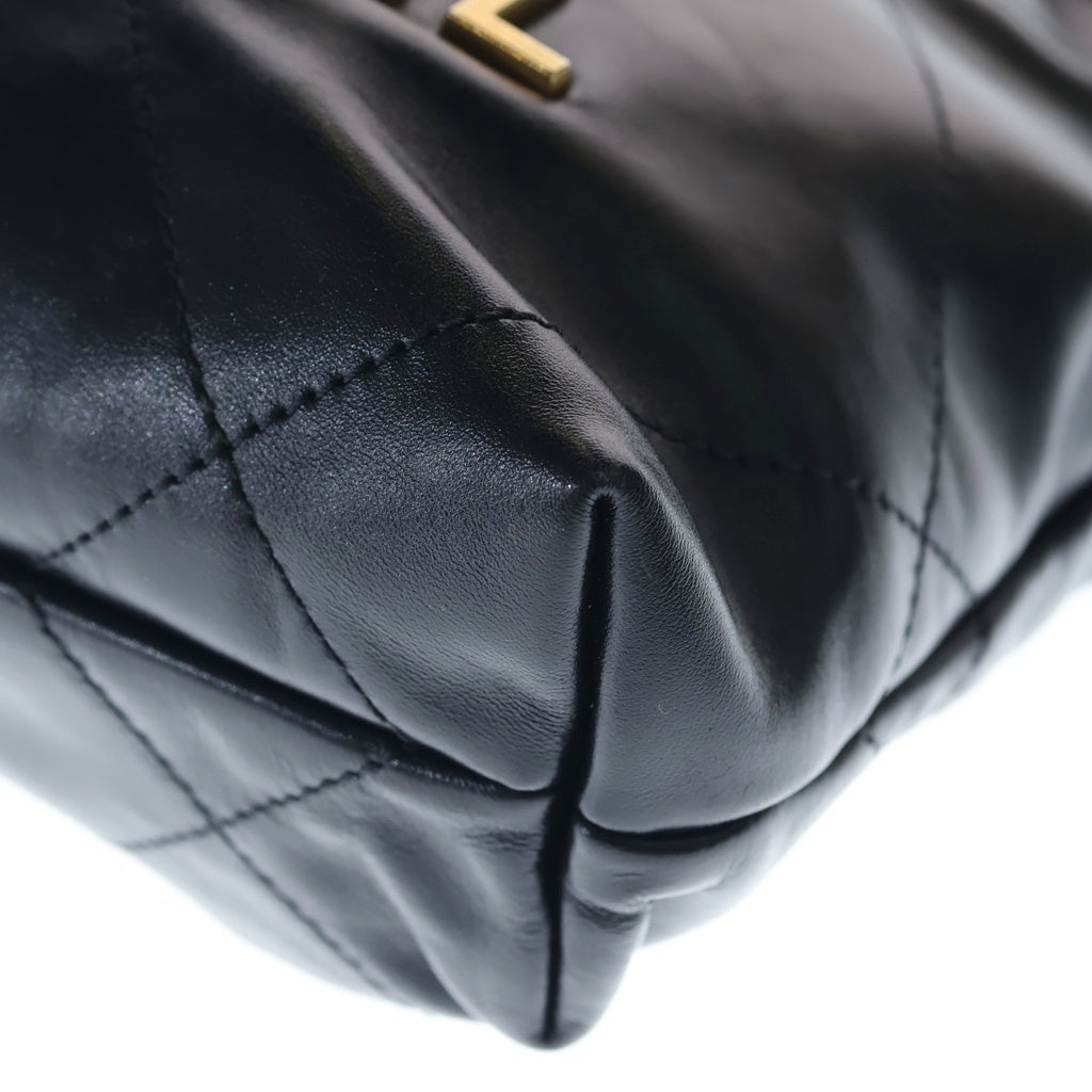 CHANEL(シャネル) シャネル22 ミニ チェーンショルダーバッグ ブラック カーフスキン AS3980 ゴールド金具 レディース