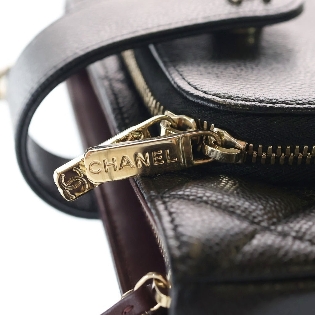 CHANEL(シャネル) マトラッセ フォンケース チェーンショルダーバッグ ミニバッグ ブラック キャビアスキン AP2916 ゴールド金具 レディース