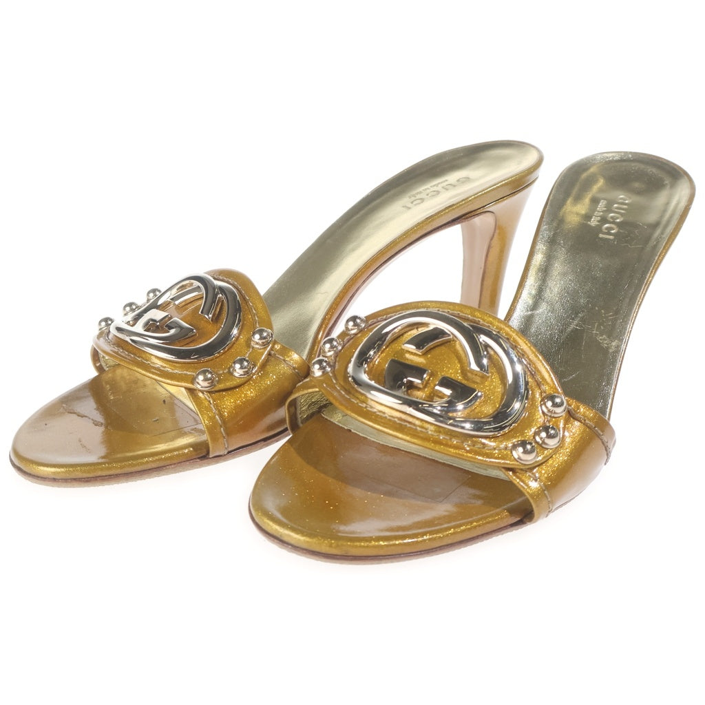 GUCCI(グッチ) インターロッキングG ヒールサンダル ミュール パテント エナメル ゴールド レディース