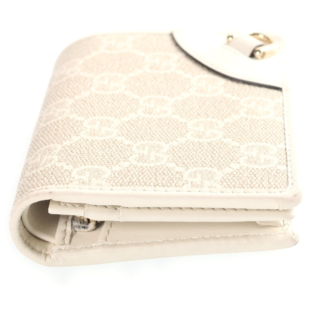 GUCCI(グッチ) GGエンブレム スモールウォレット 二つ折り財布 ホワイト レザー×PVC 820692 ゴールド金具 レディース