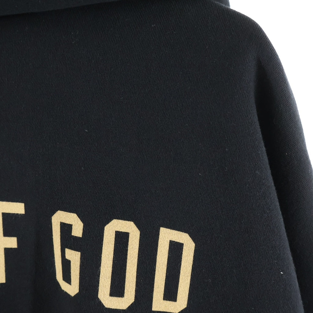 FEAR OF GOD ESSENTIALS(フィアオブゴッド エッセンシャルズ) ロゴプリント フリース プルオーバーフーディーパーカー ブラック