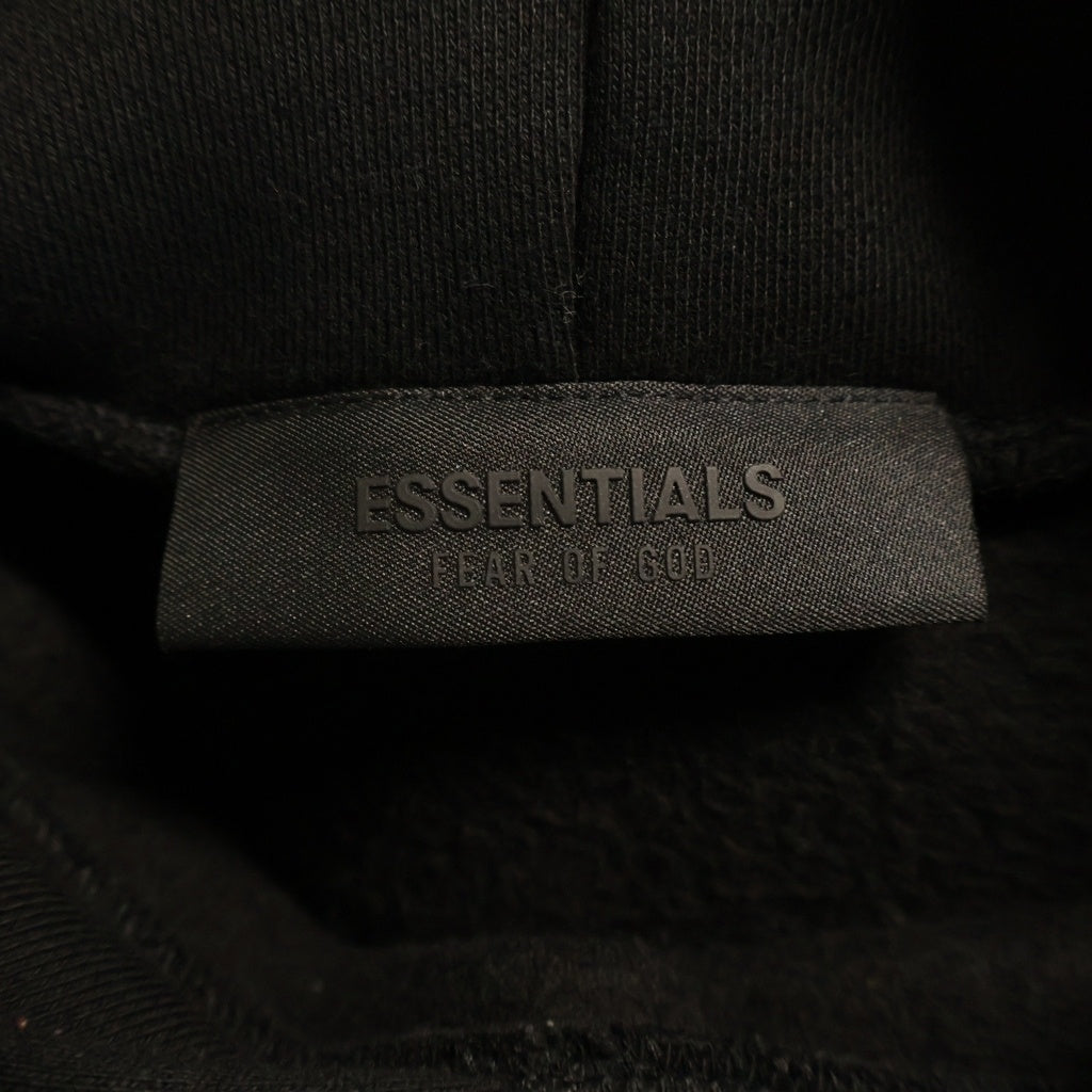 FEAR OF GOD ESSENTIALS(フィアオブゴッド エッセンシャルズ) ロゴプリント フリース プルオーバーフーディーパーカー ブラック