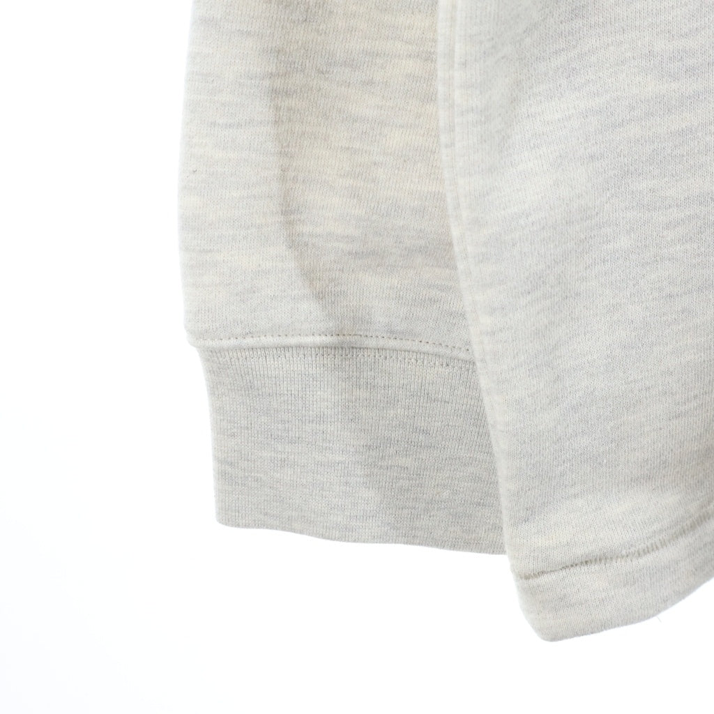 FEAR OF GOD ESSENTIALS(フィアオブゴッド エッセンシャルズ) フェルトロゴ ロングスリーブ 長袖ポロシャツ グレー