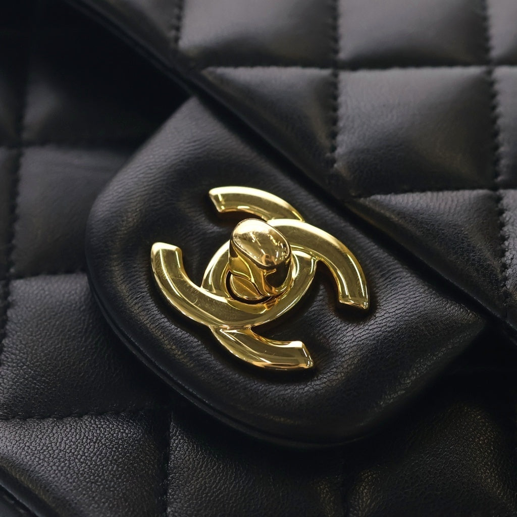 CHANEL(シャネル) 11.12 マトラッセ25 ダブルフラップ ダブルチェーン クラシック ショルダーバック ラムスキン ゴールド金具 12番台 ブラック A01112 レディース