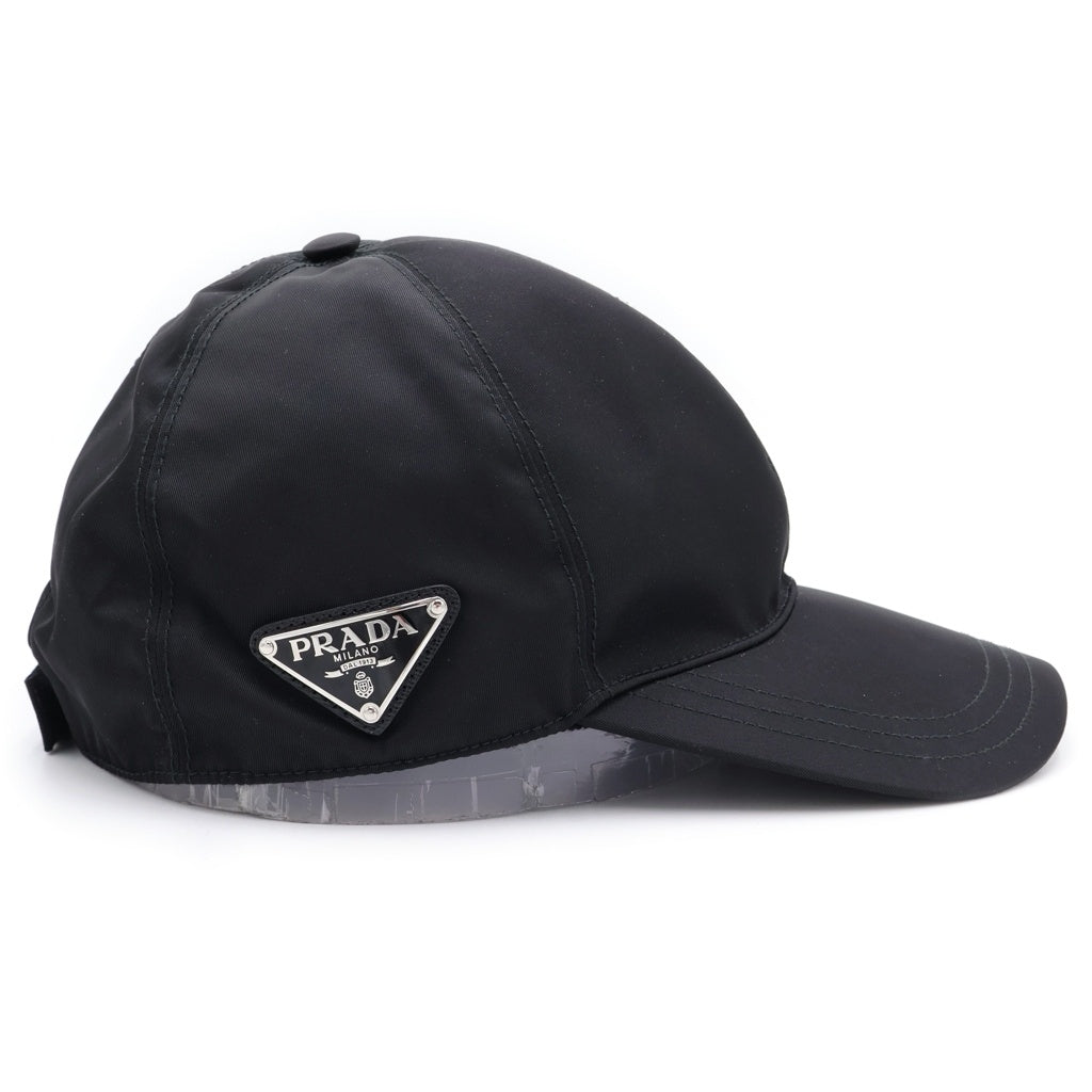 PRADA(プラダ) Re Nylon BASEBALL CAP リナイロン トライアングルロゴプレート ベースボールキャップ 帽子 ブラック 1HC274
