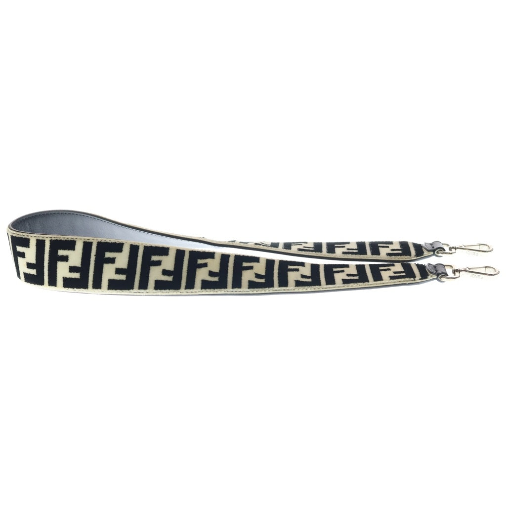 FENDI(フェンディ) ズッカ柄 ショルダーストラップ ブラック/ベージュ シルバー金具 レディース