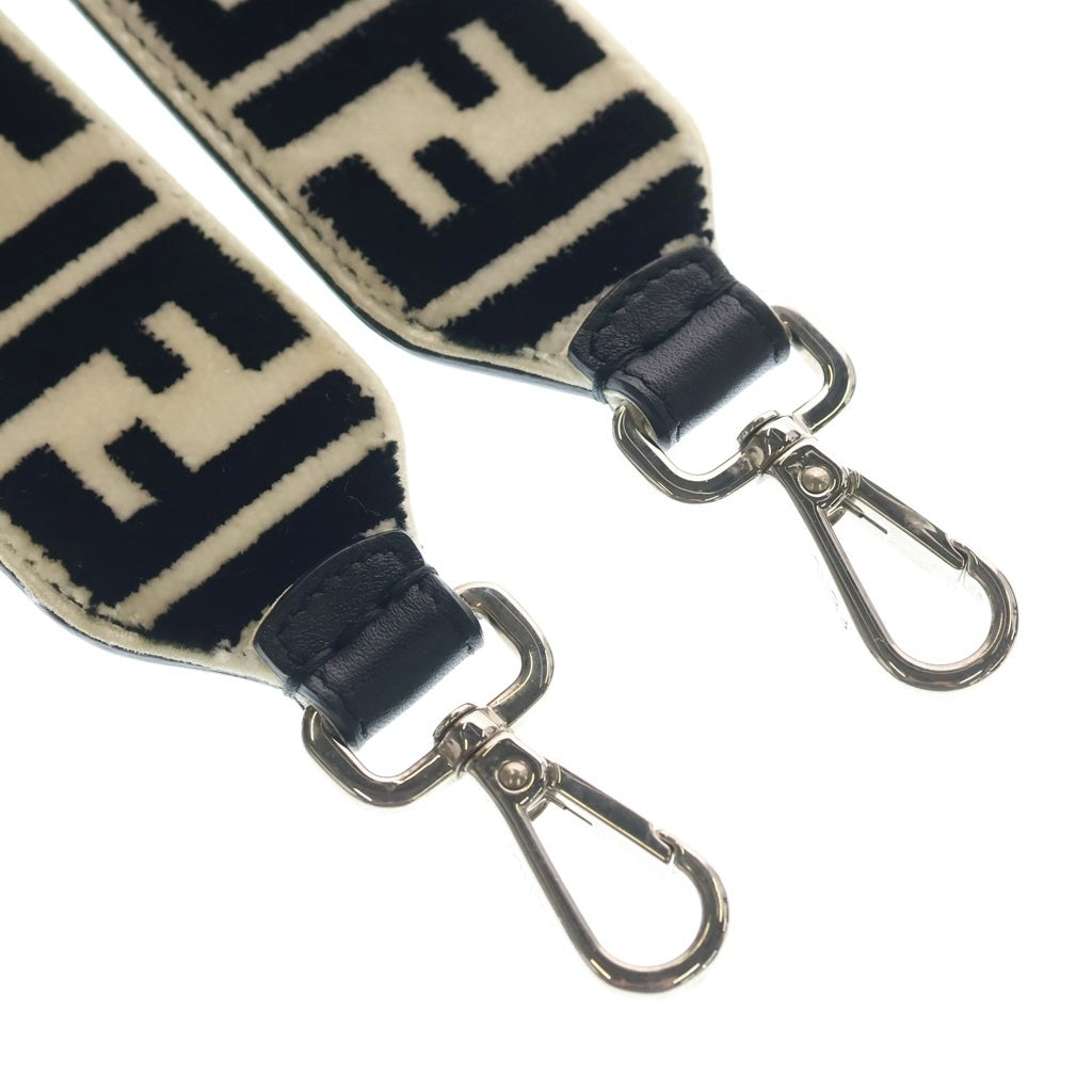 FENDI(フェンディ) ズッカ柄 ショルダーストラップ ブラック/ベージュ シルバー金具 レディース