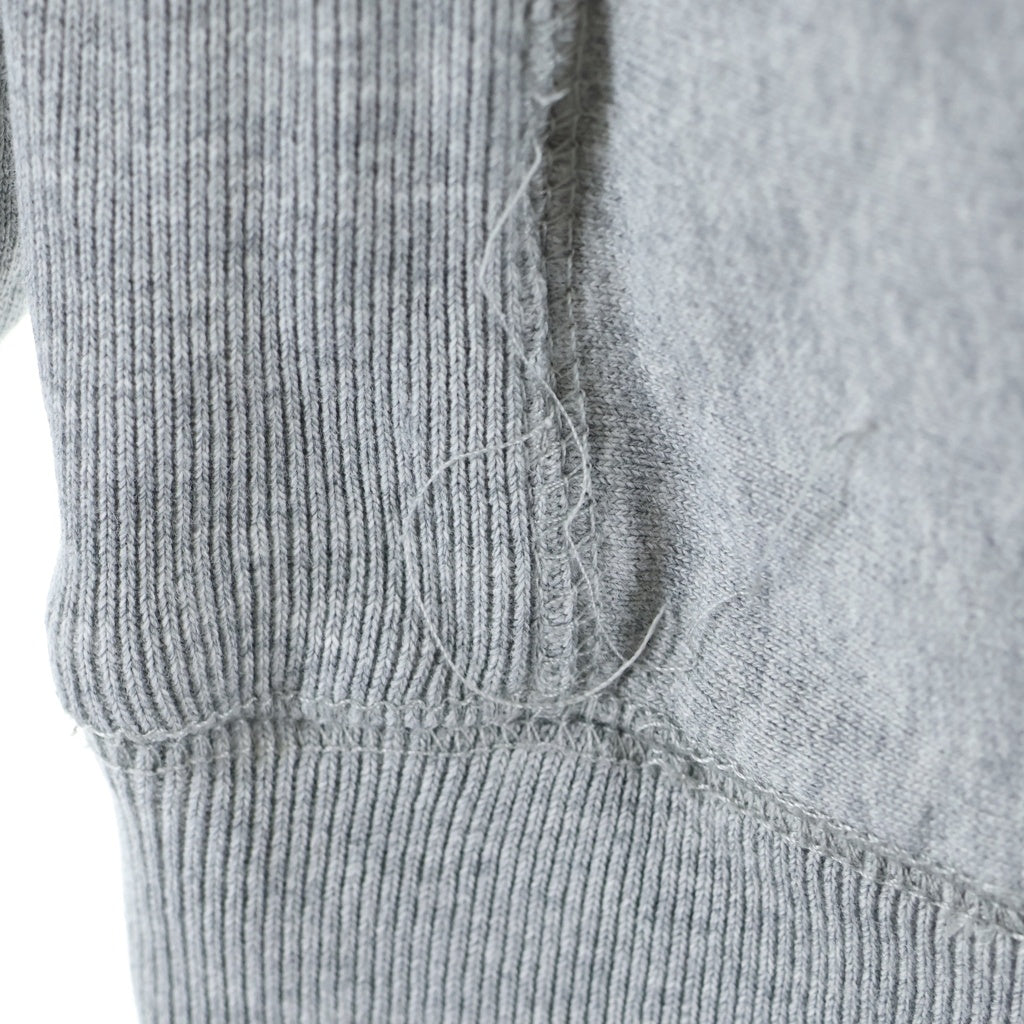 STUSSY(ステューシー) フロントロゴ刺繍スウェット クルーネックトレーナー グレー