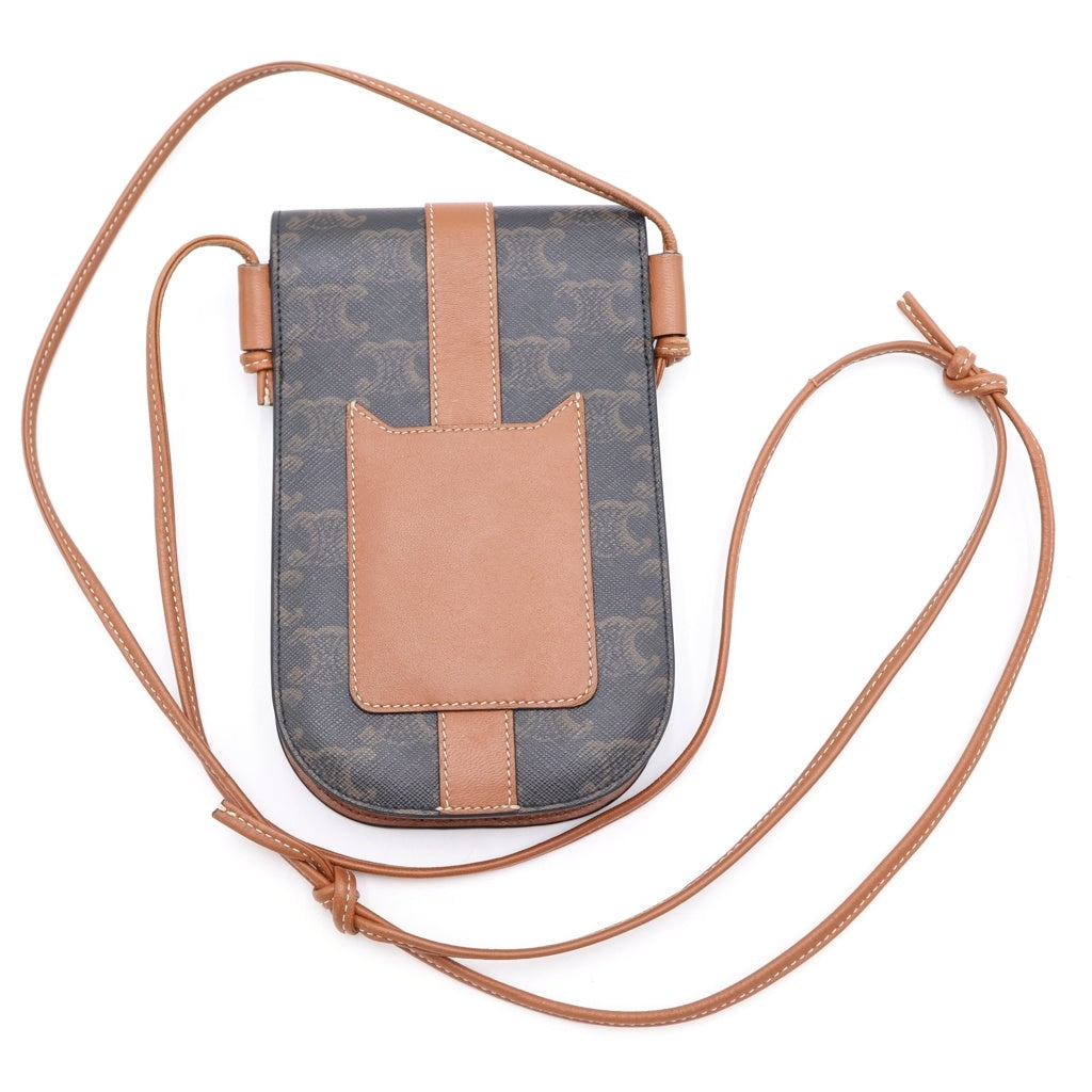 CELINE(セリーヌ) トリオンフ キャンバス ショルダーフォンケース ブラウン 10H742DCH.04LU 10H742DCH.04LU