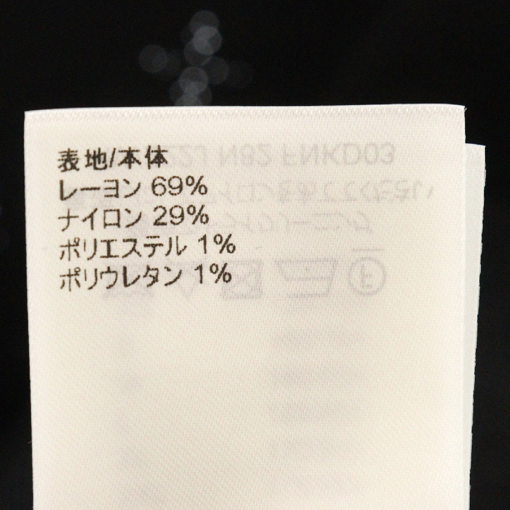 LOUIS VUITTON(ルイヴィトン) モノグラム 半袖ニットワンピース ブラック RW222J レディース