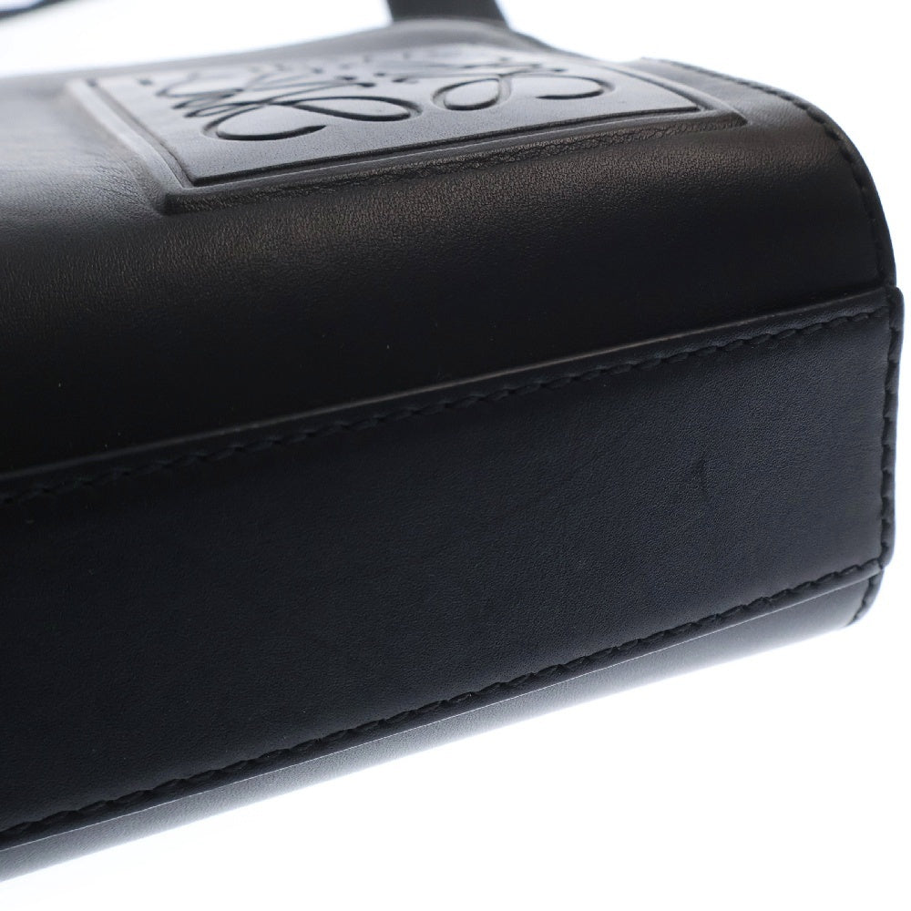 LOEWE(ロエベ) カメラ クロスボディバッグ ブラック レザー ショルダーバッグ アナグラム シルバー金具