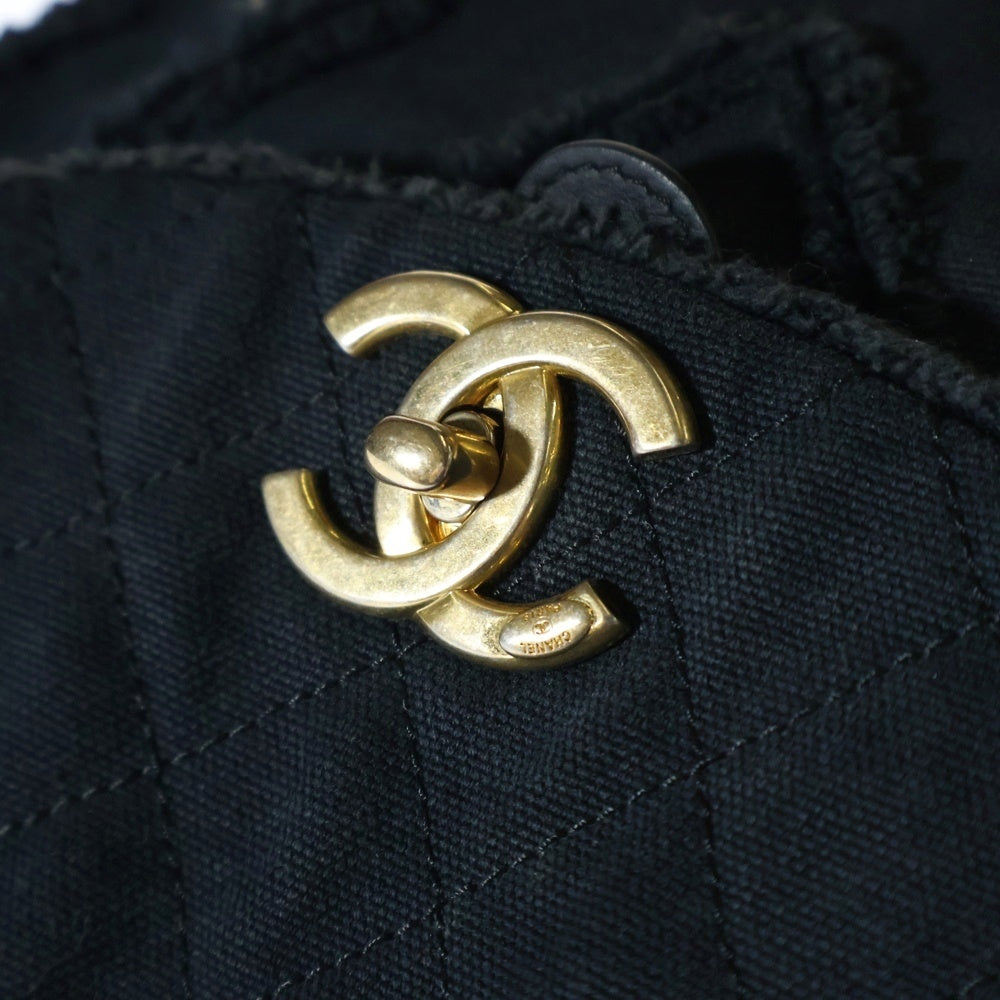 CHANEL(シャネル) ココマーク バックパック リュックサック ネイビー ゴールド金具 チェーン キャンバス