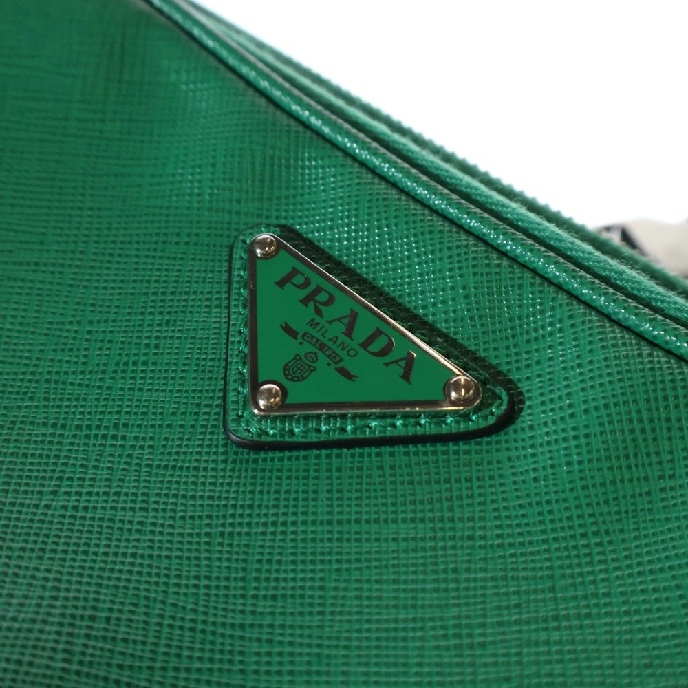 PRADA(プラダ) サフィアーノレザー トライアングルロゴプレート ベルト ショルダー ボディ バッグ グリーン 2VH156