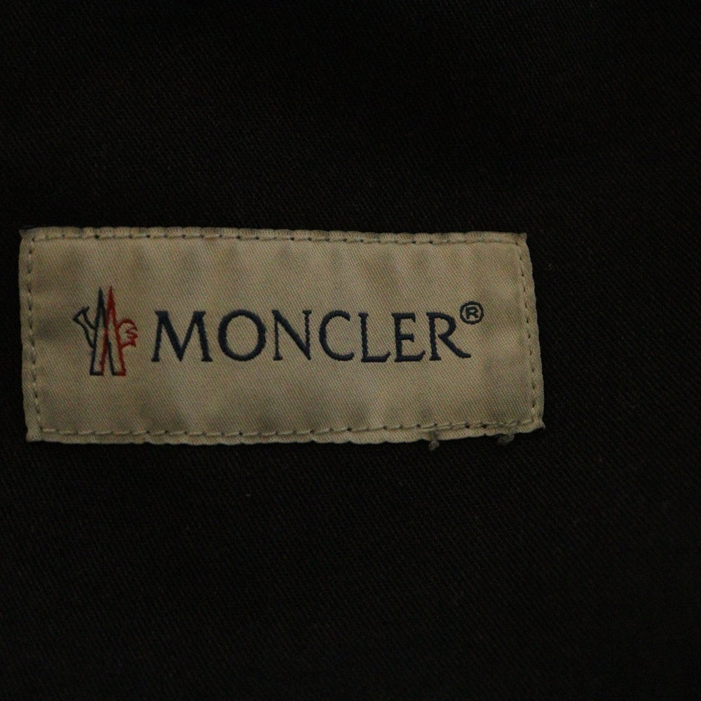 MONCLER(モンクレール) 22AW スタッズワッペンロゴ 5ポケット ストレートデニムパンツ ジーンズ ブラック/グレー H20912A00017 596CP