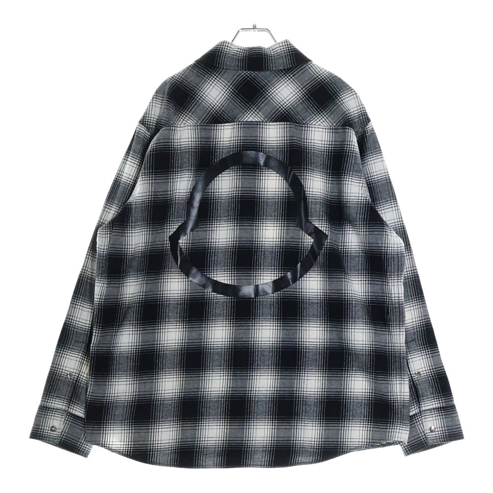 MONCLER(モンクレール) 22SS CAMICIA バック ビックロゴプリント チェック総柄 スナップボタン ロングスリーブ 長袖シャツ ブラック/ホワイト H10912F00002 549XX