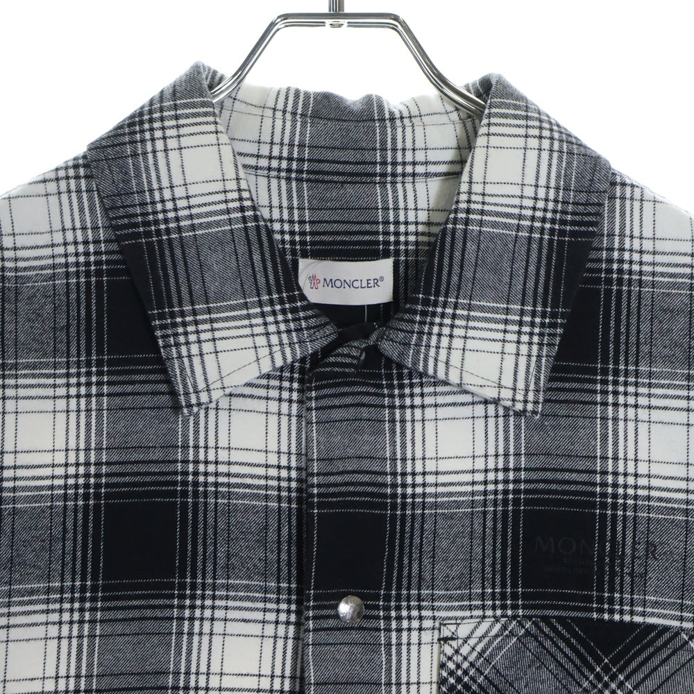 MONCLER(モンクレール) 22SS CAMICIA バック ビックロゴプリント チェック総柄 スナップボタン ロングスリーブ 長袖シャツ ブラック/ホワイト H10912F00002 549XX
