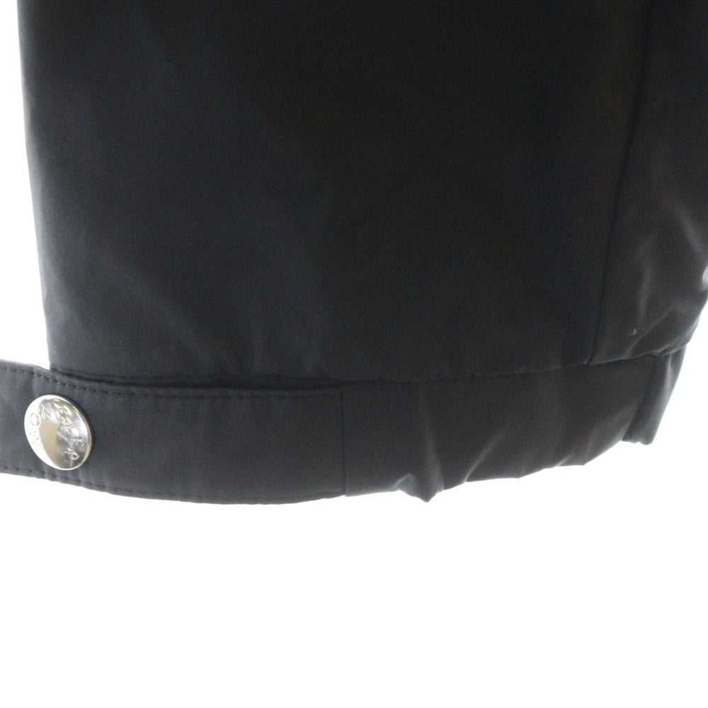 MONCLER(モンクレール) TRAVERSIER トラヴェルシエ ワッペンロゴ ナイロン ジップアップ フーデッドジャケット ブラック J10911A00086 54A91