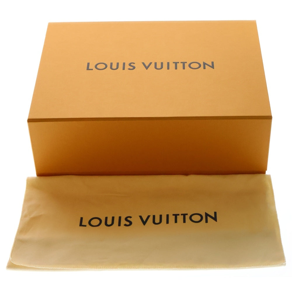 LOUIS VUITTON(ルイヴィトン) タイガラマ アウトドア メッセンジャーPM ショルダーバッグ ホワイト レザー RFID M30243