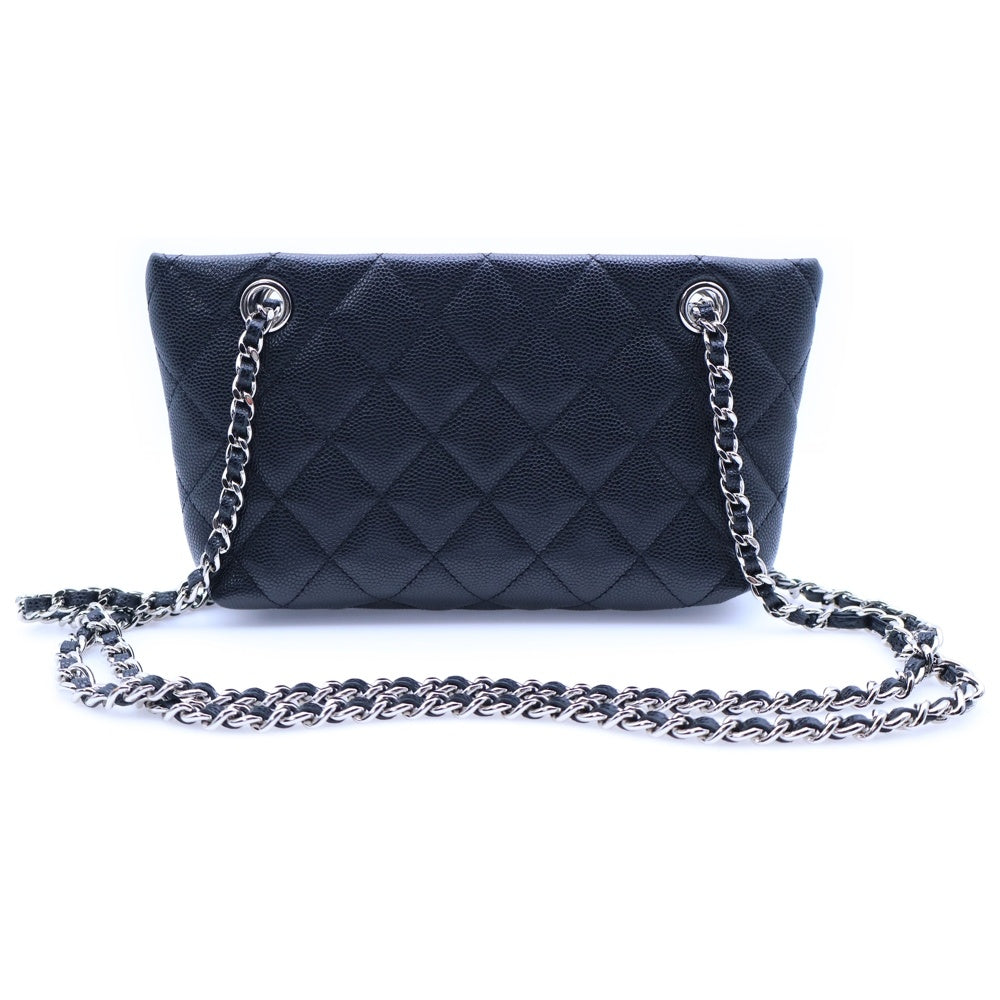 CHANEL(シャネル) ココマーク マトラッセ キャビアスキン チェーン クラッチバッグ ブラック シルバー金具 AP4417