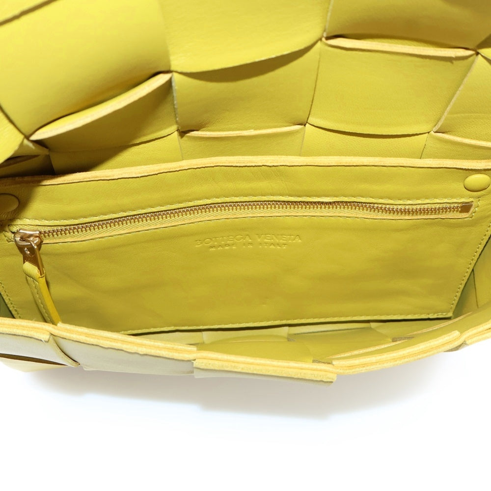 BOTTEGA VENETA(ボッテガヴェネタ) イントレチャート カセット レザー ショルダーバッグ ゴールド金具 イエロー