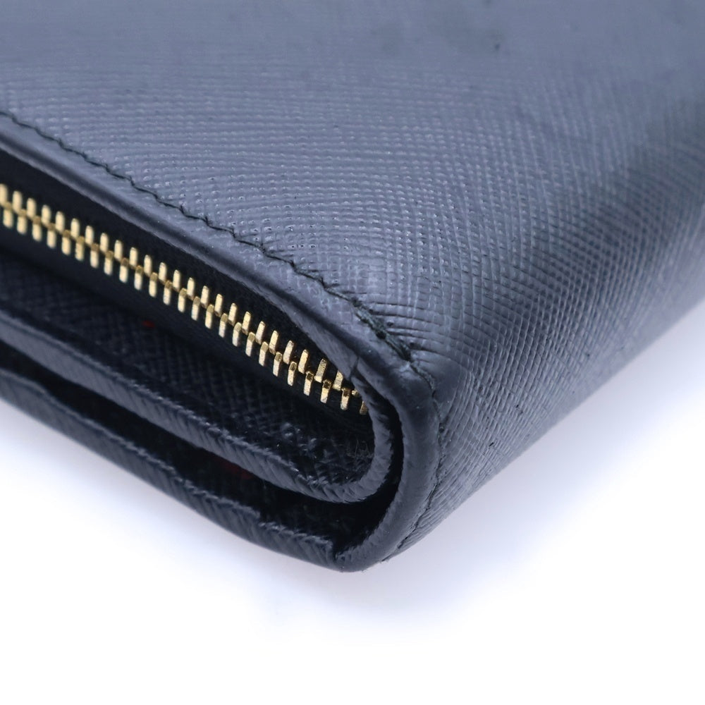 PRADA(プラダ) サフィアーノ ロゴ レザーコンパクトウォレット 二つ折り財布 ブラック/ゴールド GD金具 1ML018