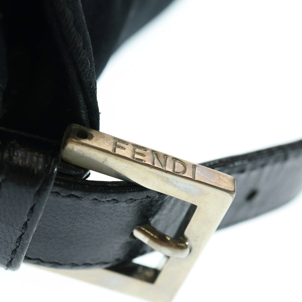 FENDI(フェンディ) マンマバケット ハンドバッグ ワンショルダーバッグ ブラック コットン×レザー シルバー金具