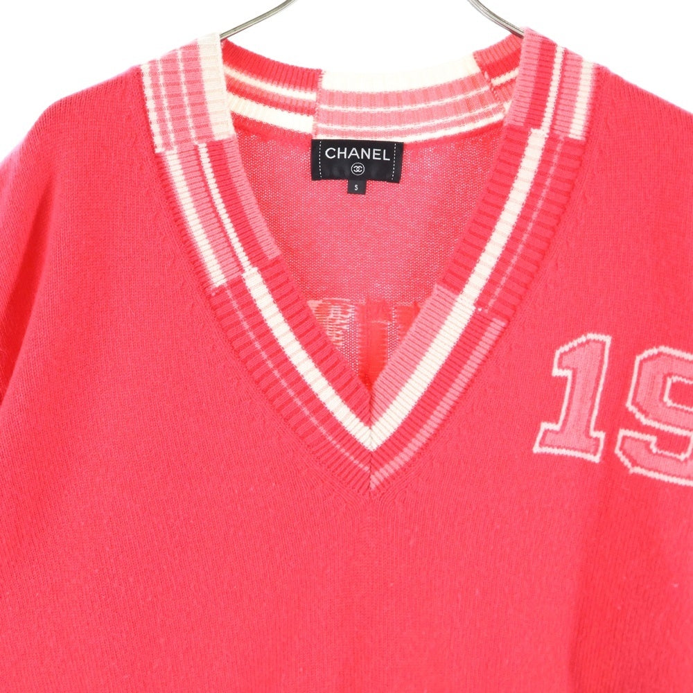 CHANEL(シャネル) ココマーク ナンバリング ジャガード Vネック カシミヤ プルオーバー 長袖 ニット セーター レッド/ピンク レディース P61035K46366