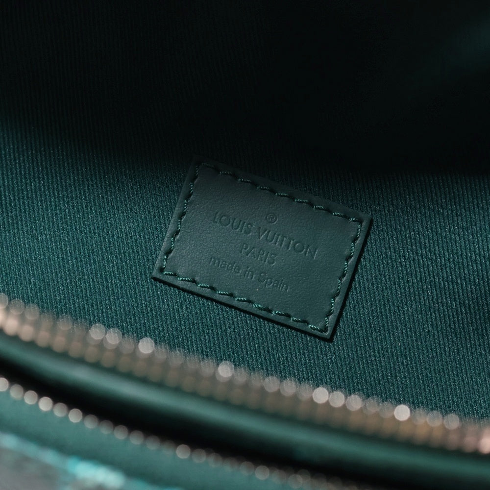 LOUIS VUITTON(ルイヴィトン) モノグラムヘリテージ ラッシュ・バムバッグ レザーボディバッグ ウエストバッグ グリーン M12867