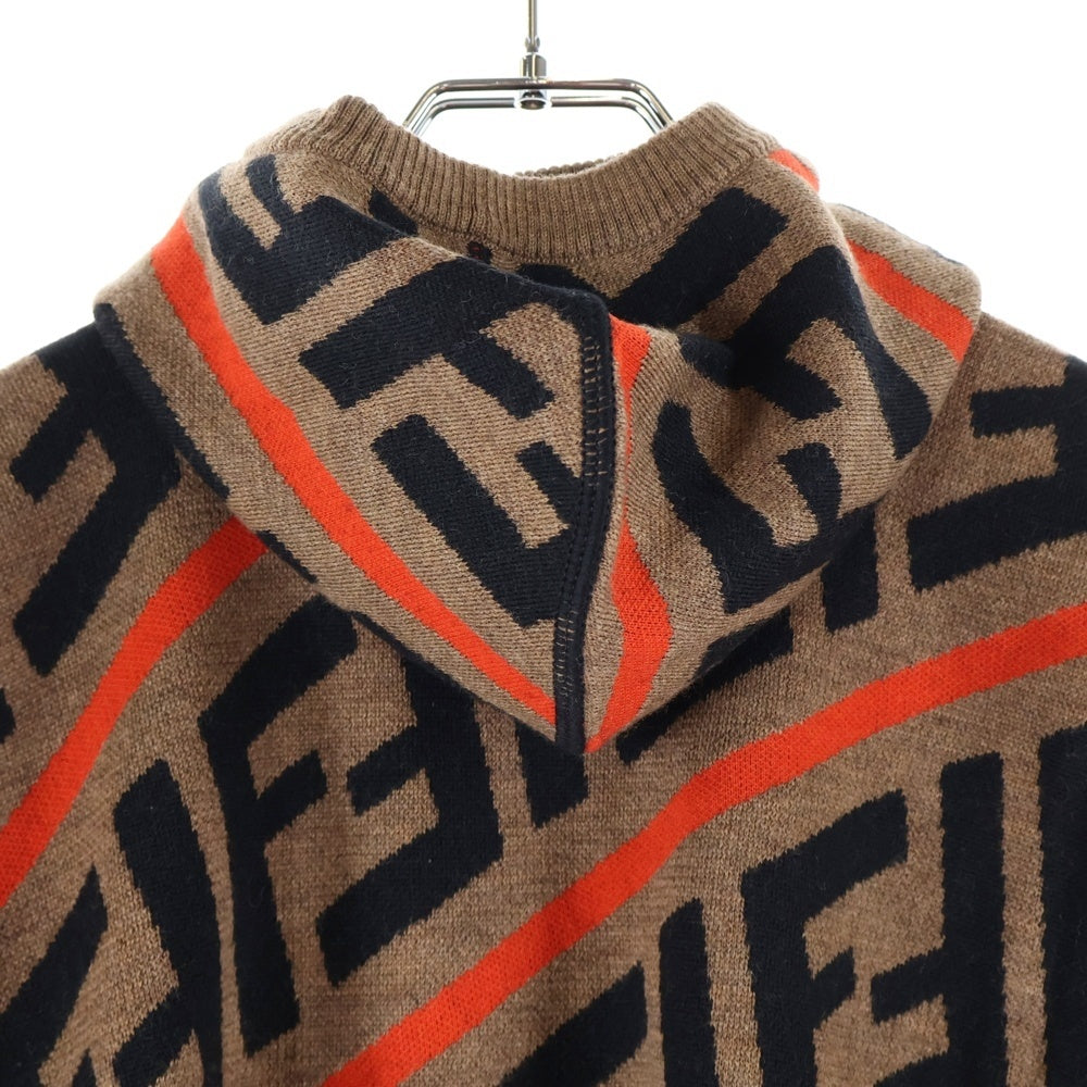 FENDI(フェンディ) ズッカ総柄 ジャガード フーデッド コットン ニット ポンチョ ブラウン/レッド キッズ JFQ039 A2M4